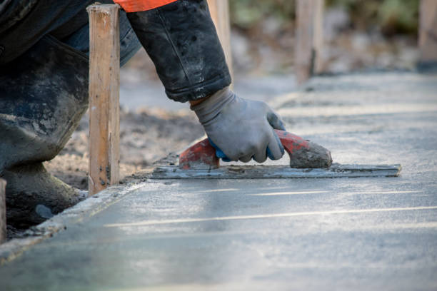 Best Concrete Repair Services  in La Crescent, MN